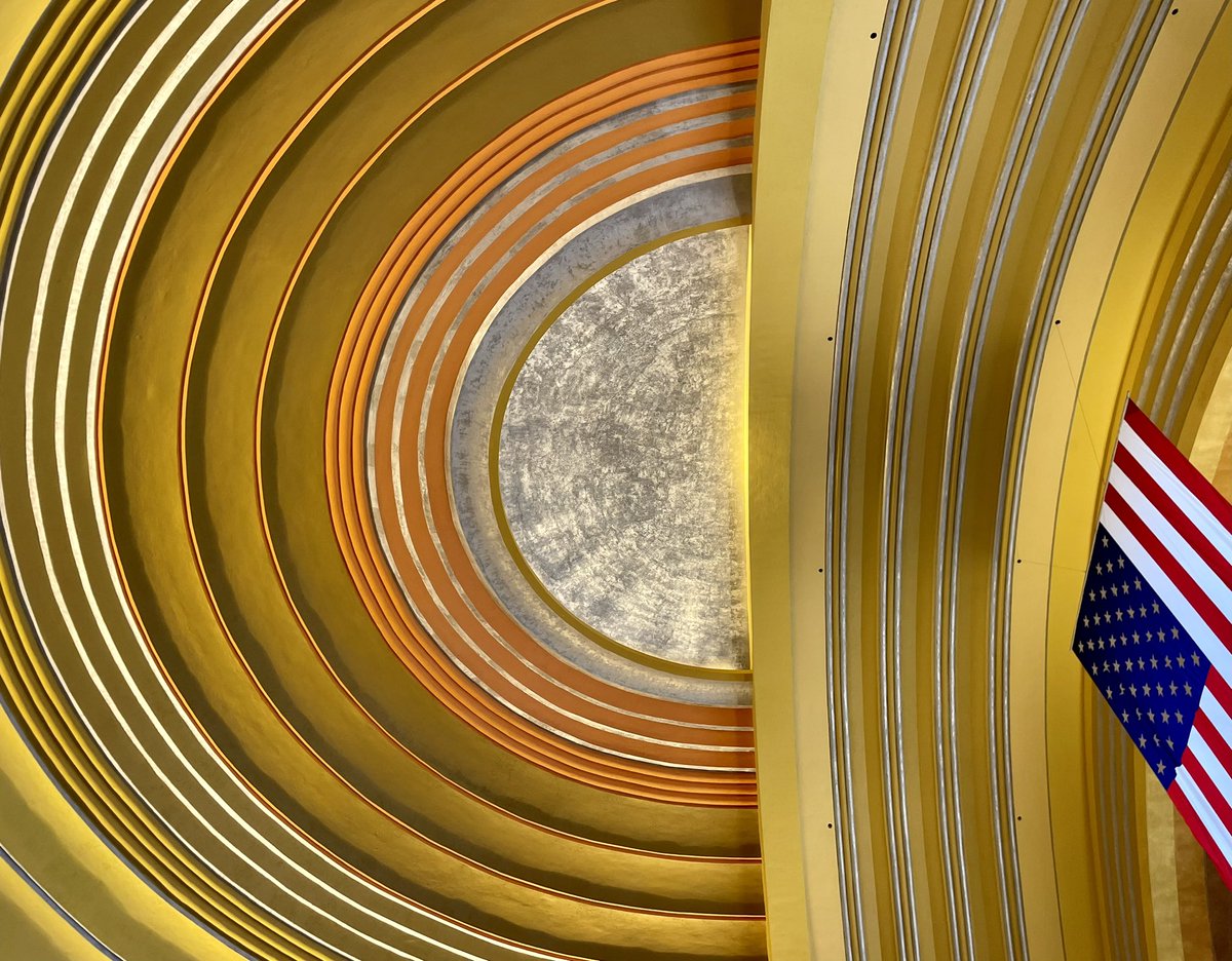 JoshLipnik's tweet image. Cincinnati Union Terminal (1933)
Cincinnati, OH