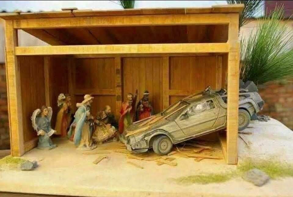 RealDeerWhisper's tweet photo. @DocBrownLloyd Thought you might like this. Merry Christmas, Doc! https://t.co/Q3nmYCxITt