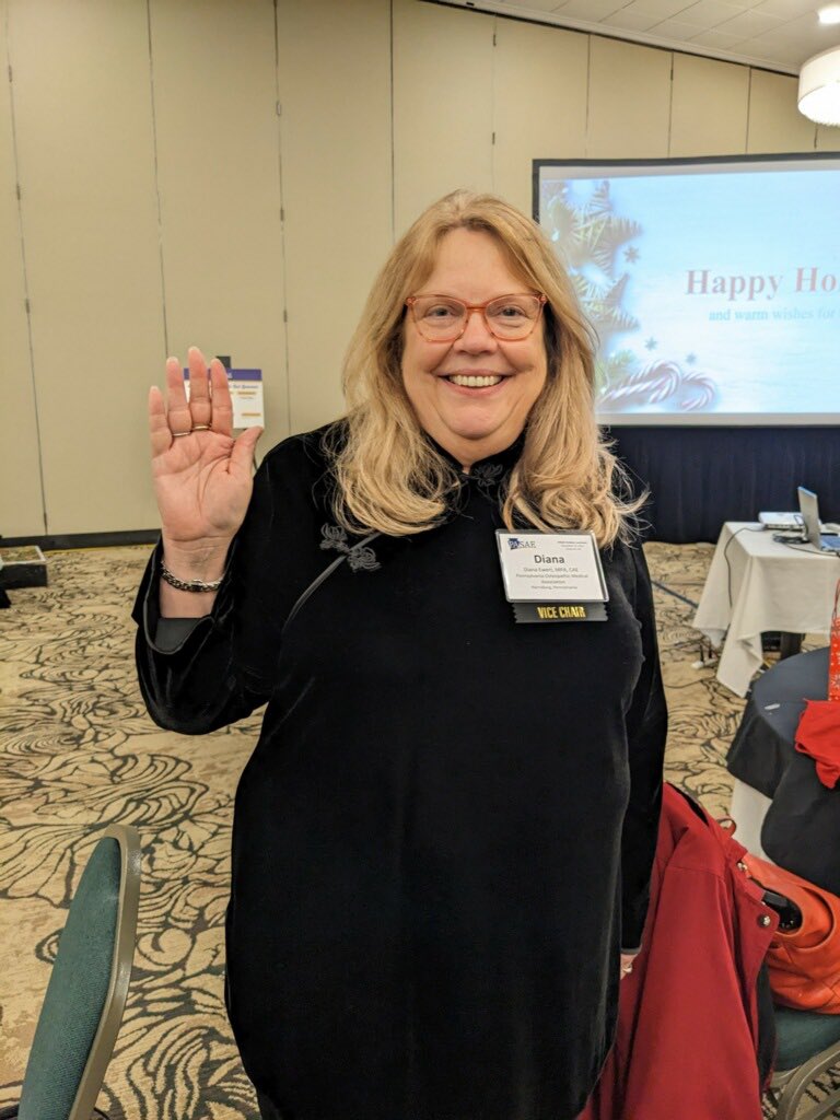 POMA_DOs's tweet photo. Diana Ewert, POMA CSO, was elected and installed as @PASAEinfo board chair today. Her one year term begins Jan 1, 2023.
Best wishes for a rewarding year ahead!
#POMAproud #PASAE https://t.co/HVUIhuDMv2