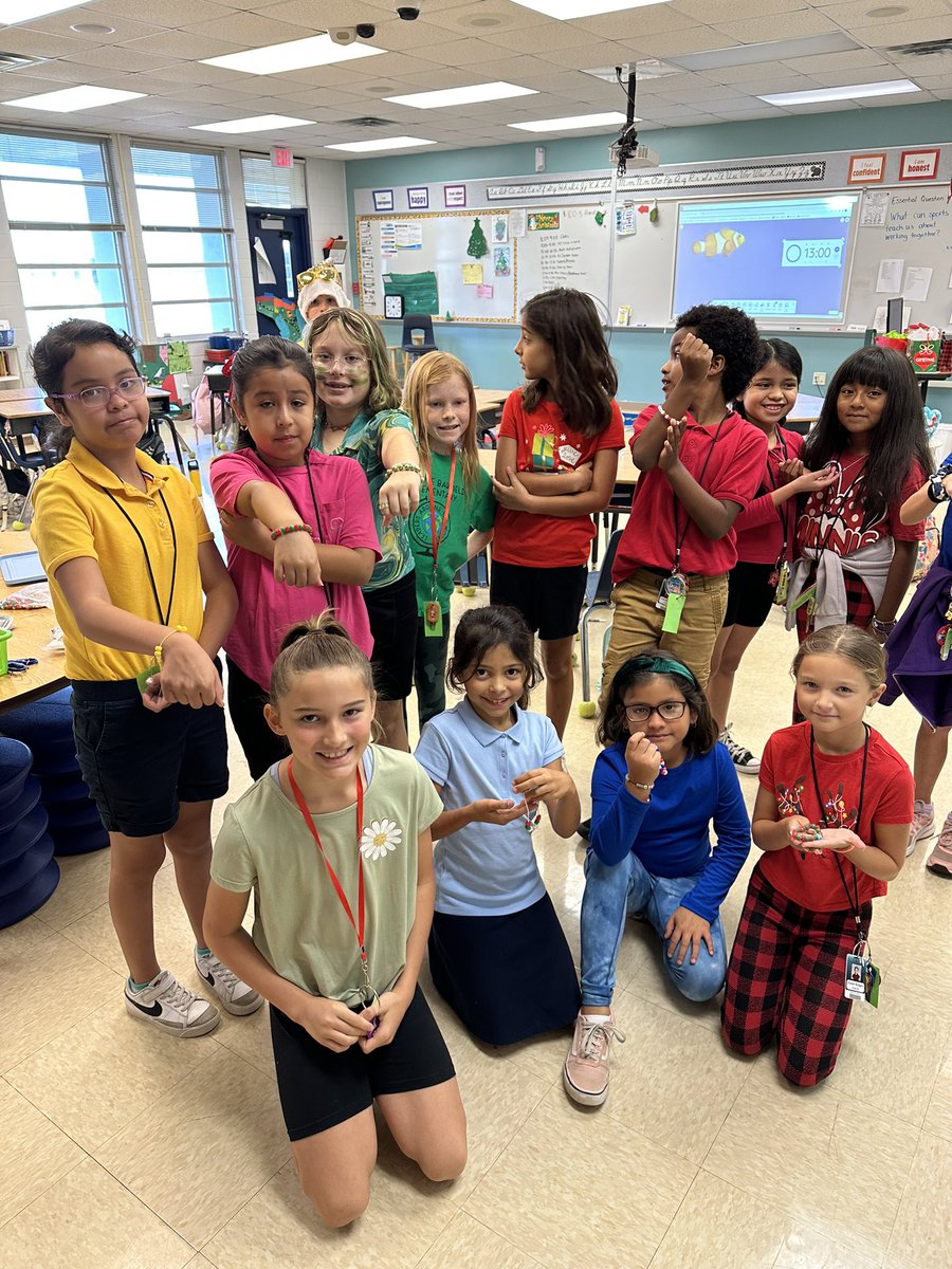 Jewelry Club! <a href="/TommieBarfield/">Tommie Barfield</a> <a href="/TBE_Clubs/">TBE Leadership Clubs</a>