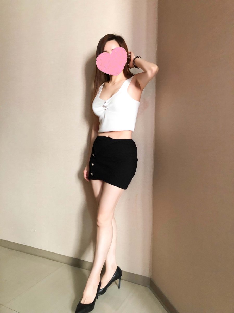 j42yhp9's tweet photo. 一個人最大的缺點不是自私、多情、野蠻、任性，而是偏執地愛一個不愛自己的人
賴:sexvip1105 我的毒沒有解藥
#台中 #西區 #個工 #紓壓 #按摩 #毒龍 #後庭開發 #舔肛 #敏感 #下體摩擦 #舌吻 #多次 #呻吟 #付費約會 #小隻馬 #豐滿的 #親嘴 #無套吹 #胸壓 #按摩 #毒龍 #舔蛋 #品鮑 #69式 #屌 #愛戀 #裸足 https://t.co/qU0rvaoQ6W