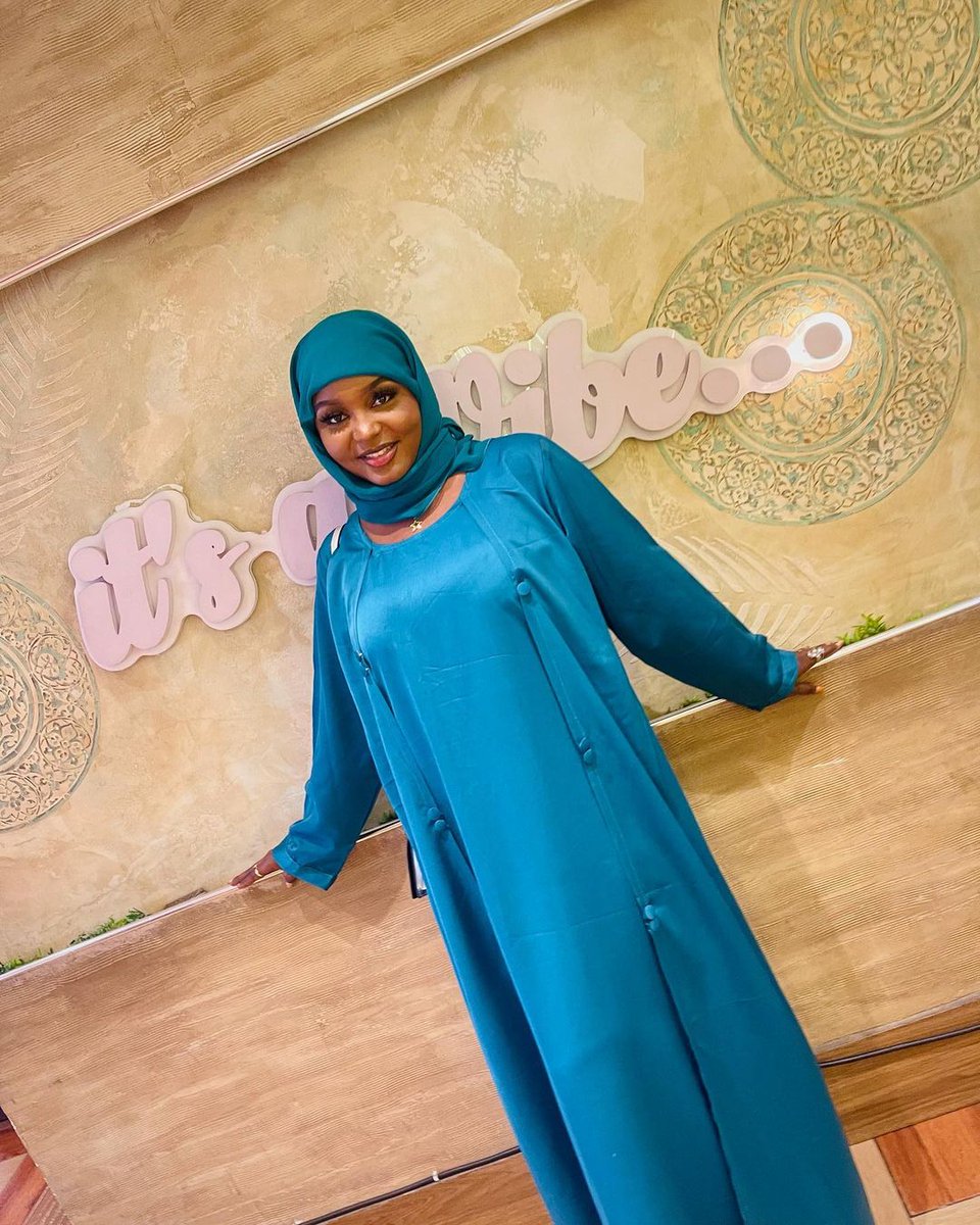 I phone 14 pro Max or a Night with me in your place 
Choose wisely 🥺