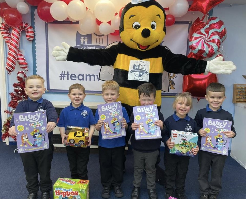 Super proud of these EYFS children for being able to talk about their learning and achieving their target for the term. #Celebration #AssessmentProficiency #TeamWarwick #EYFSLearnersOfTheTerm #LionAc