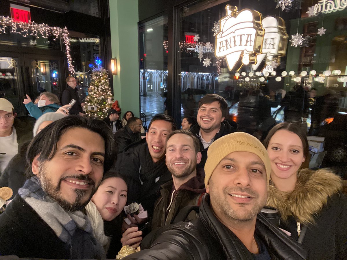 Celebrating <a href="/AmandaRiveraMD/">Amanda Rivera MD</a>’s last days in NYC and wish her the best as she trades in pine trees for palm trees