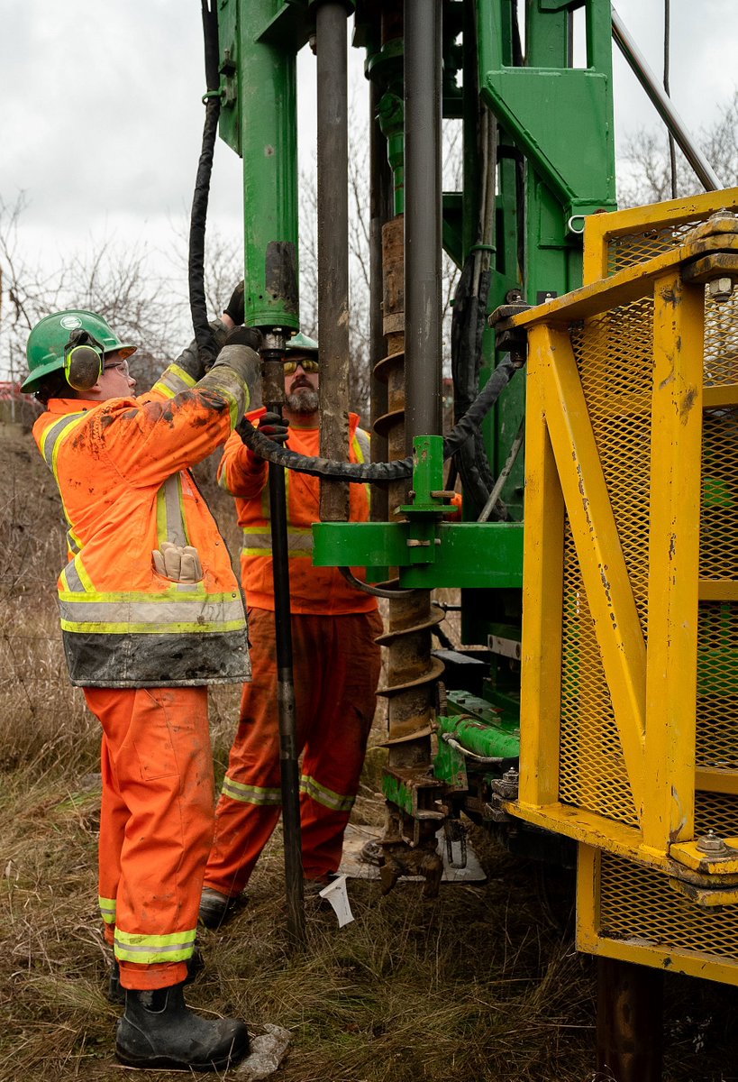 AeconGroupInc's tweet photo. Crews on the @GOExpansion On-Corridor project commenced borehole drilling in late November, ramping up geotechnical investigations on the Barrie line near Maple. We’re #AeconProud to be #TransformingTransit and improving service now & for future generations. #ONxpress https://t.co/sETBFhn8N7