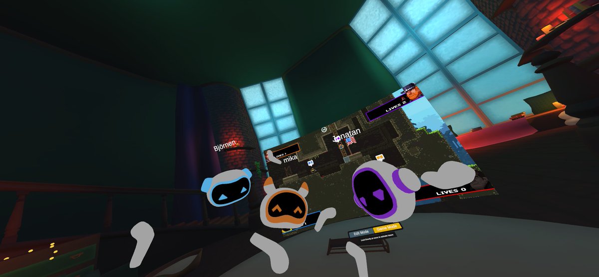 PlayGameVRoom tweet picture
