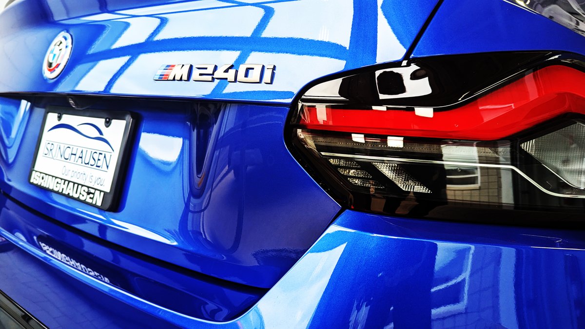 Isringhausen's tweet photo. Who doesn't love this color? A customer ordered this beautifully spec'ed 2023 BMW M240i in Portimao Blue. Absolutely stunning. View our current inventory at https://t.co/hujZerSWnM
#isringhausen #bmw #imports #bmw240 #bmw240i #2series #bmw2 #coupe #cars #luxury #bmwlife #beamer https://t.co/YsK1Lh4HF4