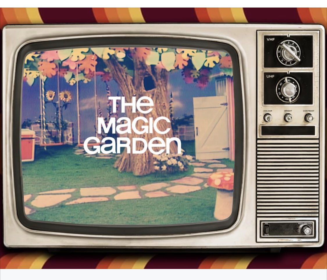 🌞 It's always sunny and warm in The Magic Garden! So cozy up with us TONIGHT, Friday 12/16 @ 8:00 for our Facebook LIVE 50th Anniversary &amp; Holiday Special! Hope we get to See Ya again! facebook.com/events/d41d8cd…