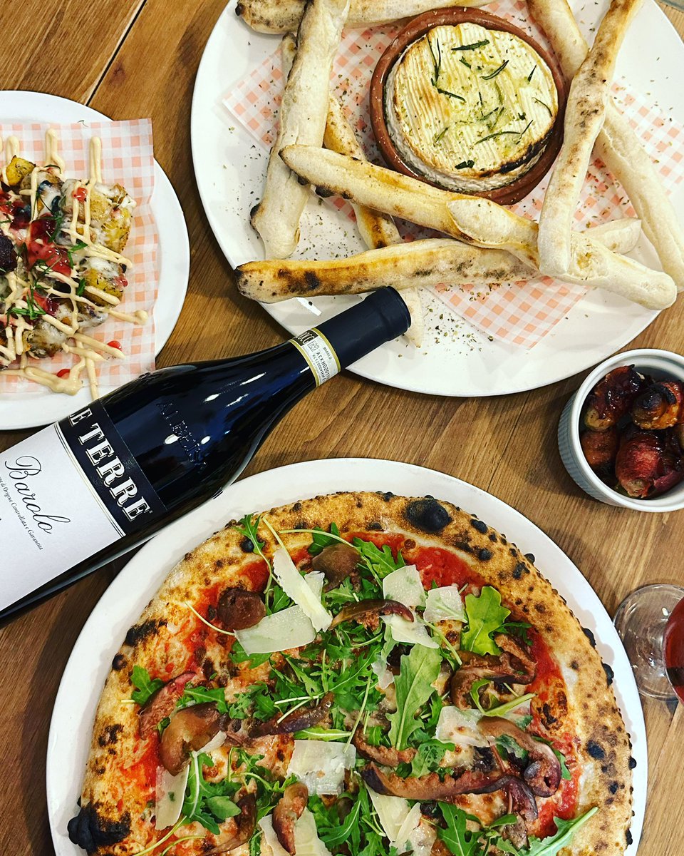 Stefani's Pizzeria tweet media