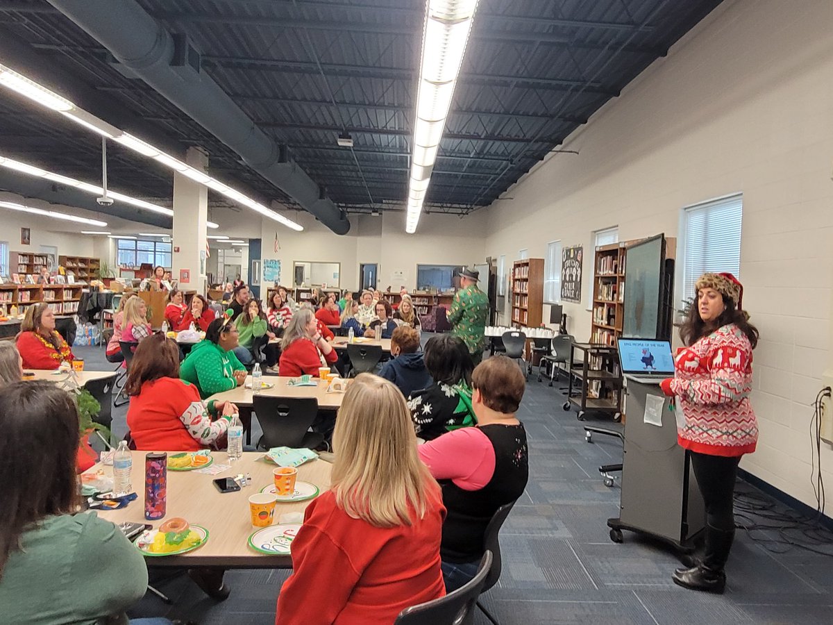 Congrats EFHS People of the Year!!
Teacher of the Year Elizabeth Morgan, Instructional Support Person of the Year Allison Mathews, Assistant Principal of the Year Alice Valdes, and Classified Employee of the Year Stephanie Coe. We had a great time celebrating as a staff this AM!!
