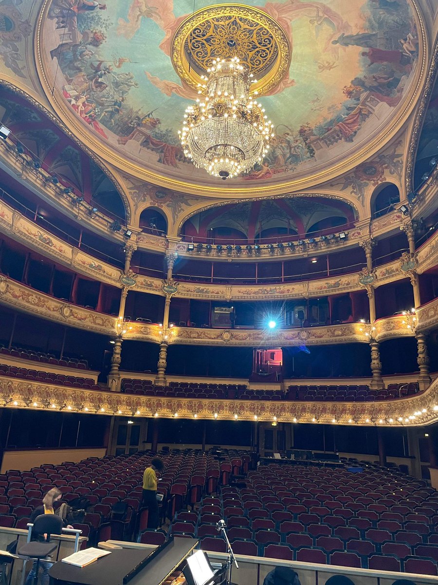 #FBF to the first day of rehearsal in this gorgeous place - at Opéra Orchestre national Montpellier Occitanie. #TheMagicFlute <a href="/OONMLR/">Opéra Orchestre national Montpellier Occitanie</a>
