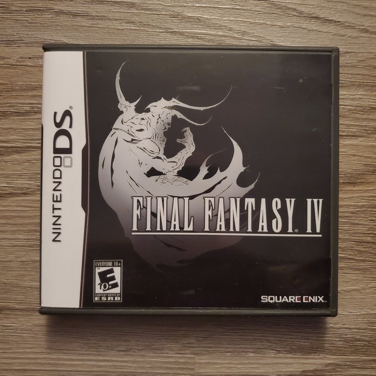 MouraBros's tweet photo. Final Fantasy Friday
#finalfantasyfriday #nintendo #finalfantasy #finalfantasyiv #nintendods #nds #nintendodslite #dslite #nintendodsi #dsi #nintendodsixl #dsixl #squaresoft #squareenix https://t.co/zGOLgsbX27
