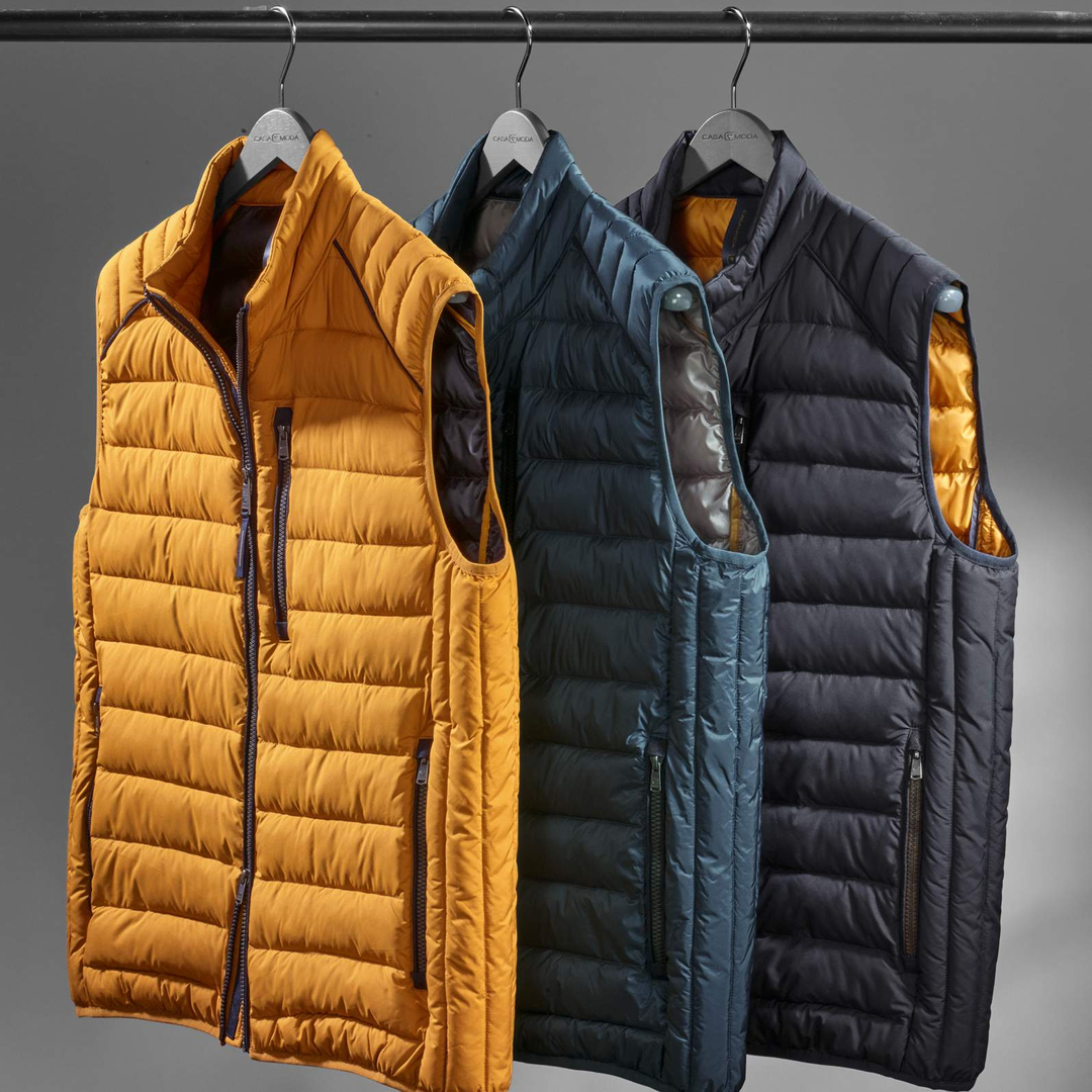 STEVULA_SHIRTS's tweet photo. Štýlové a hrejivé vesty nájdete v našej ponuke. 
#stevula #gillet #vesty #casamoda #teejays #menswear #menstyle https://t.co/esrx2dN8Qg