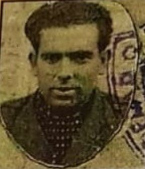 ZHRealJaen's tweet photo. 🏅 Leyendas del 💯|
👉🏻 Antonio Alcázar “Treinta” | Mediocentro del Once Rojo de la Sociedad Olímpica Jiennense y capitán del Real Jaén |CF en 1948.
¡¡18 temporadas en activo!!
📆 Temp: 1930-40 y 1942/48
#SentimientoCentenario💜 https://t.co/Uu3NbKh7HF