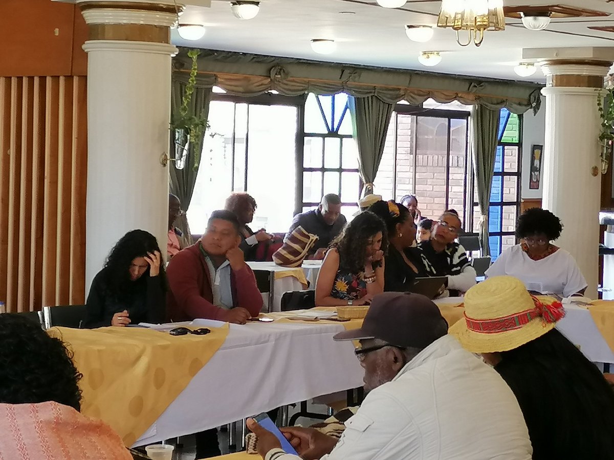 RKambiri's tweet photo. Aportamos a los procesos de paz y hacemos seguimiento a las acciones territoriales de la implementación del enfoque de género, mujer, familia y generación.,  como delegadas en la Comisión Étnica para la Paz
@IEANPE @Conpa_paz @NetwkRed_Paz https://t.co/xrQinsdes9
