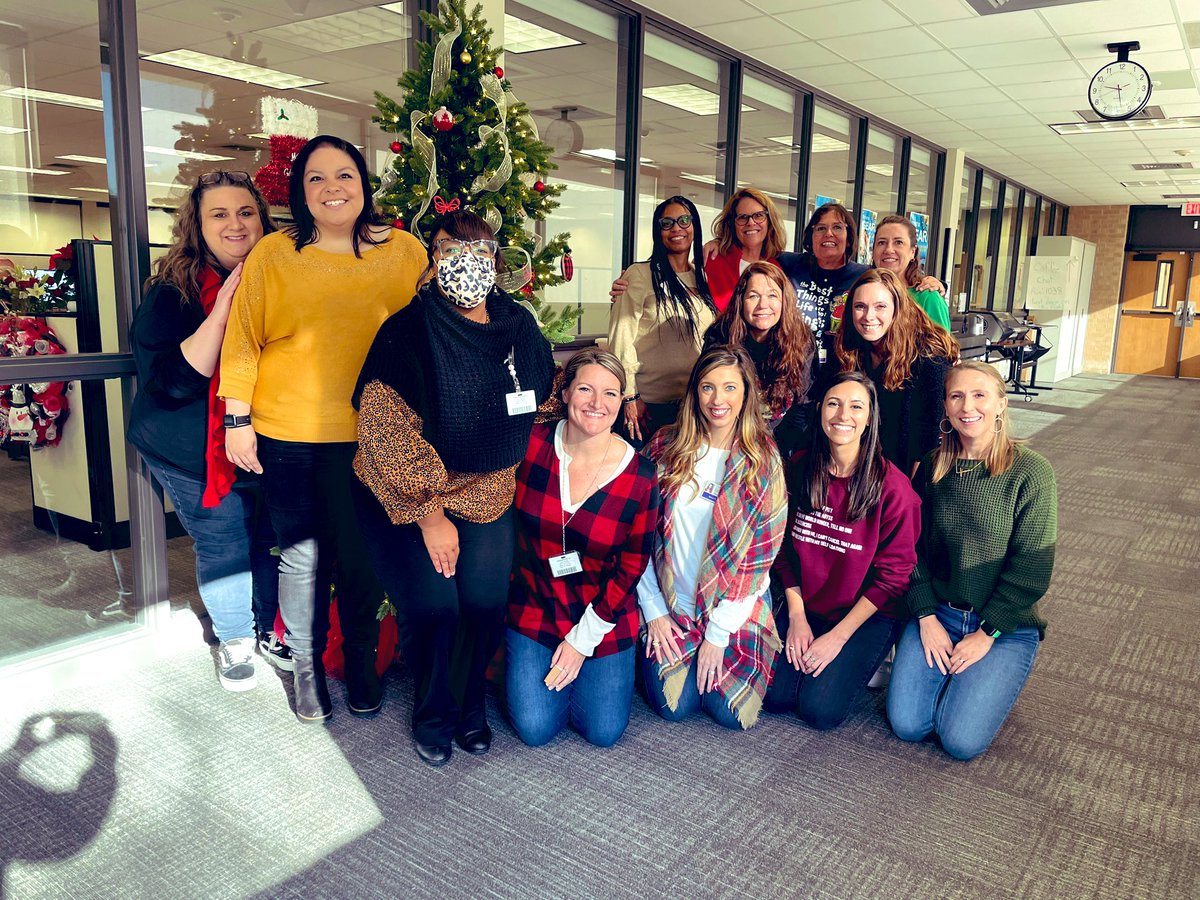 ferg_chelsea's tweet photo. Merry Christmas and Happy Holidays from the @CCISDSpSvcs Elementary Team! 🎄 https://t.co/4YhOuSk9Td
