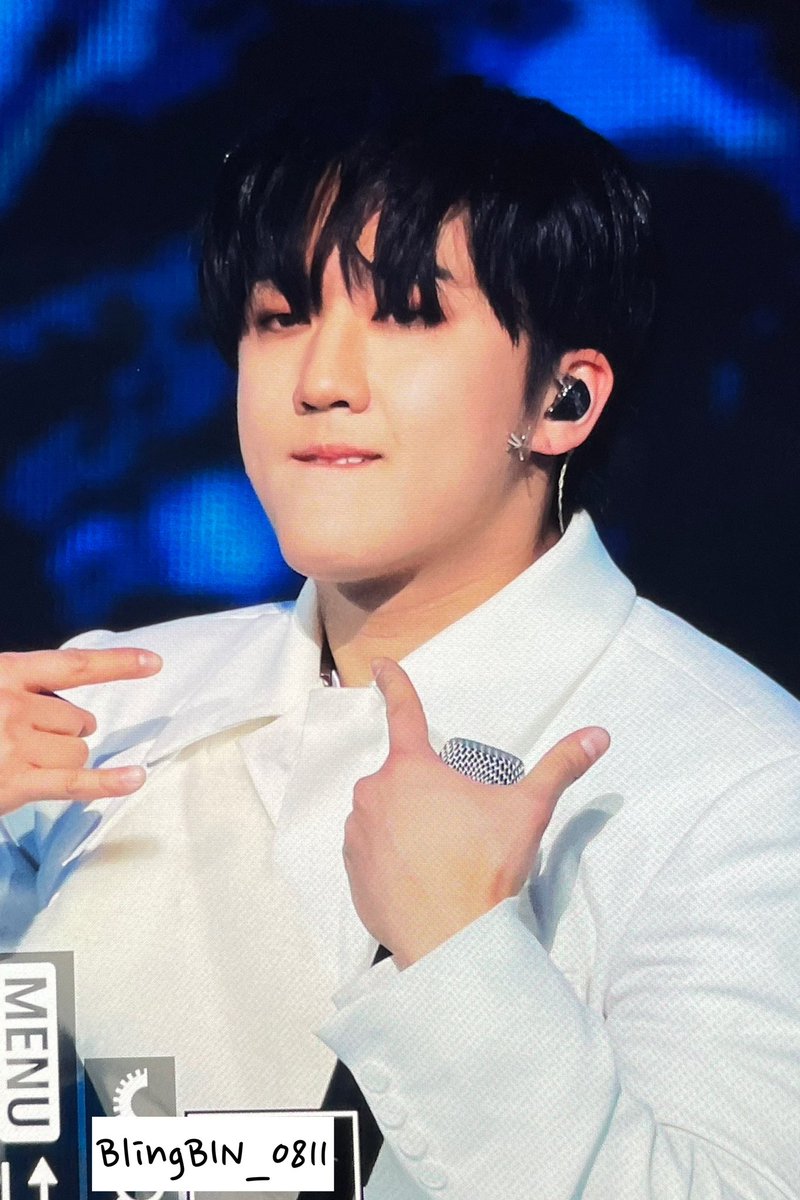 BlingBIN_0811's tweet photo. 221216  #StrayKids #ChangBin #스트레이키즈 #창빈 https://t.co/81l0vFnmEL