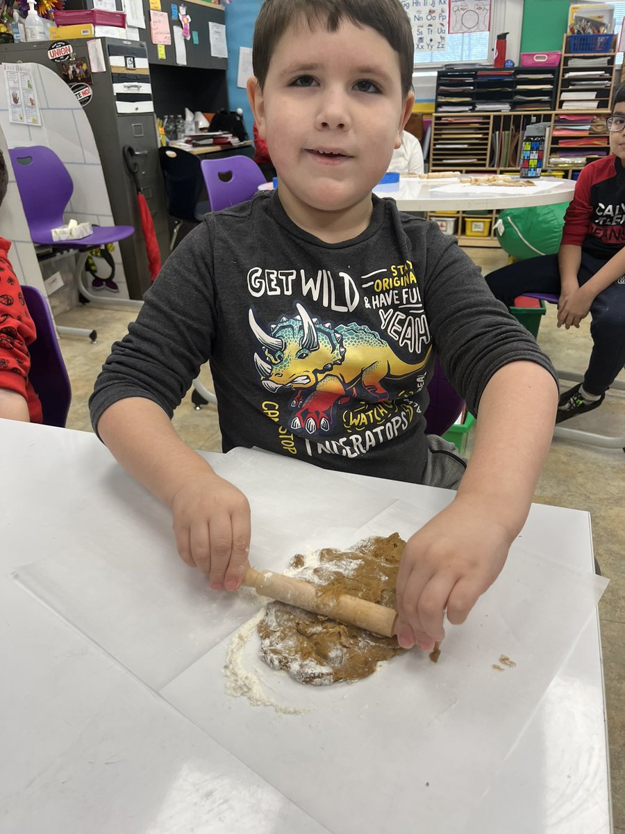 Run, Run as fast as you can! Today we sequenced how to eat a Gingerbread Man! <a href="/Mrs_Vento/">Jillian Vento</a> <a href="/Hampton_Street/">Hampton Street</a>