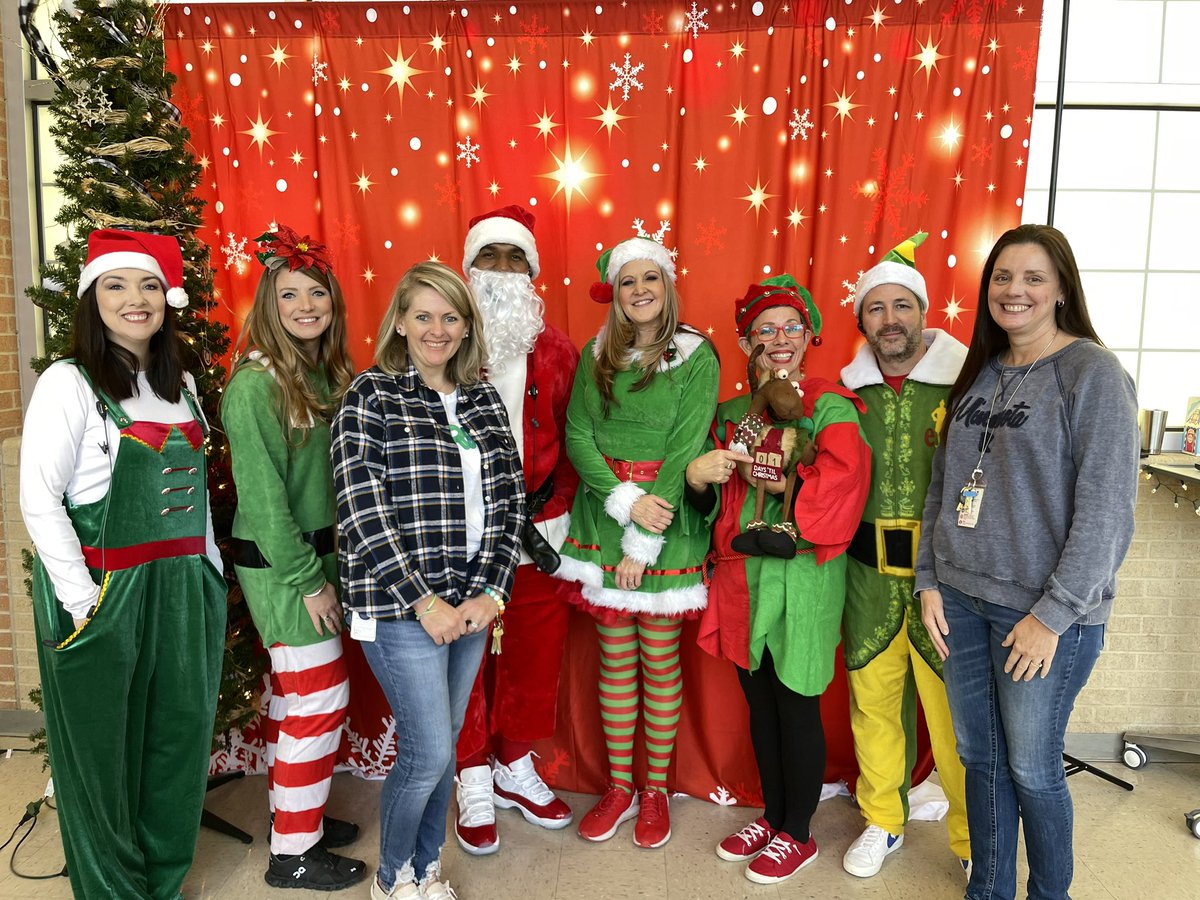 kbcompton's tweet photo. Love the NHS Admin Team! https://t.co/q72gqplsYa