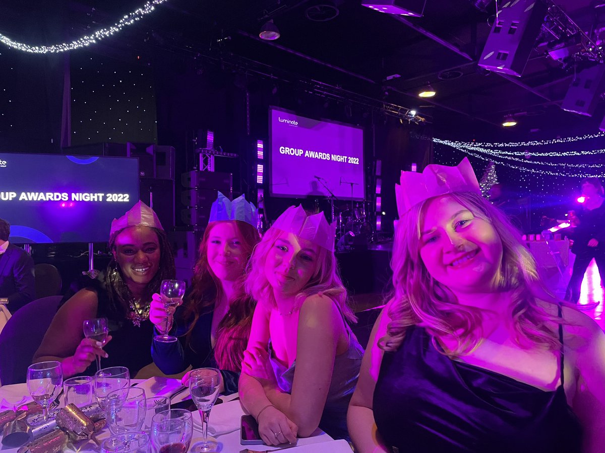 Laura Cavanagh-Worrall tweet media