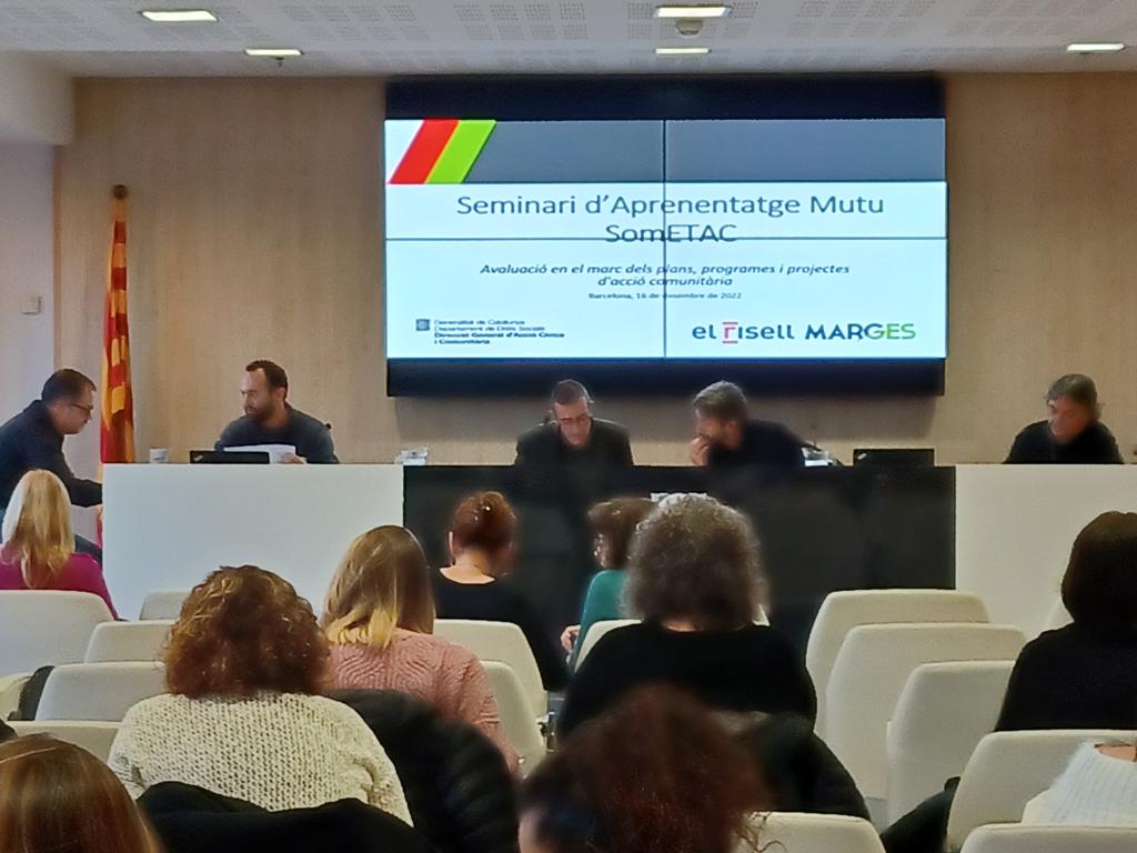 XavierGodas's tweet photo. Avui hem tingut una jornada de formació dels Equips Tècnics d'Acció Comunitària (ETAC) que treballen a peu de barri i municipi. Temes: estratègies d'acció comunitària i sistemes d'avaluació. Cap a una política social comunitària sustentada en el valor de la fraternitat. https://t.co/QGPINNZifi