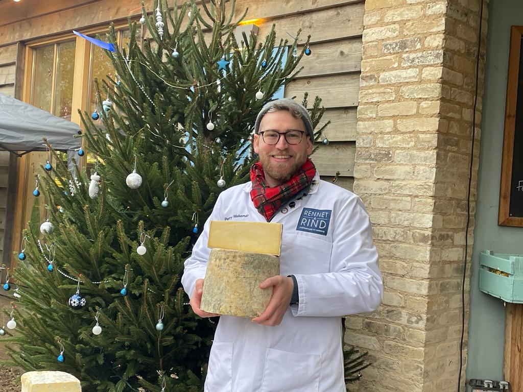 Flavour105's tweet photo. All about Christmas food and drink tomorrow at noon. Take the stress out of cooking the meal with @camfoodies, what cheeses to eat with @rennetandrind, which wines to drink with @ThorneWines. What Cambridge food producers eat on the day. Salvation Army's work. On @cambridge105 https://t.co/yyuDsBPisE