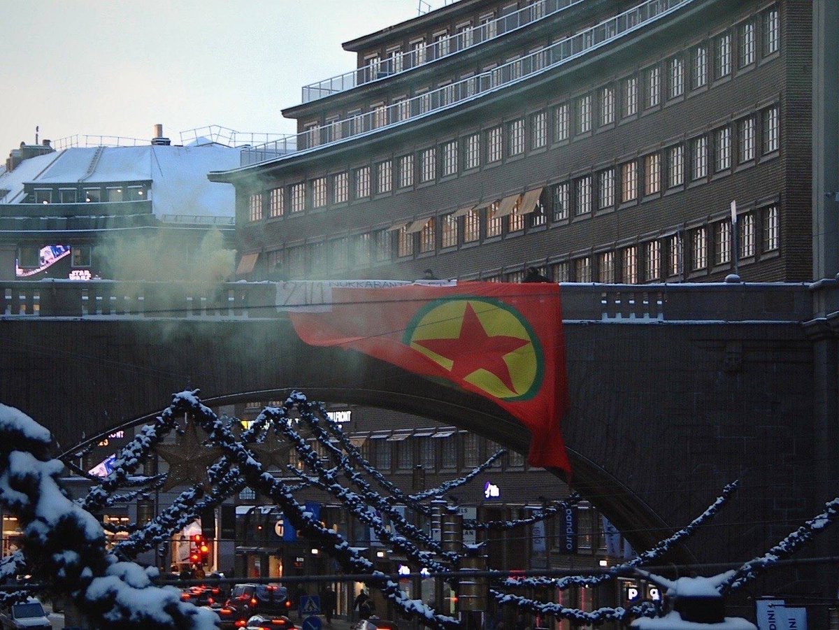 realrojkom's tweet photo. Vi samlas för att säga nej till Nato, nej till utlämningar, nej till vapenexport och nej till kärnvapen i Sverige! 

Ses den 21a januari ✌️

#BerxwedanJiyane #SmashTurkishFascism https://t.co/5mSZLTuycJ
