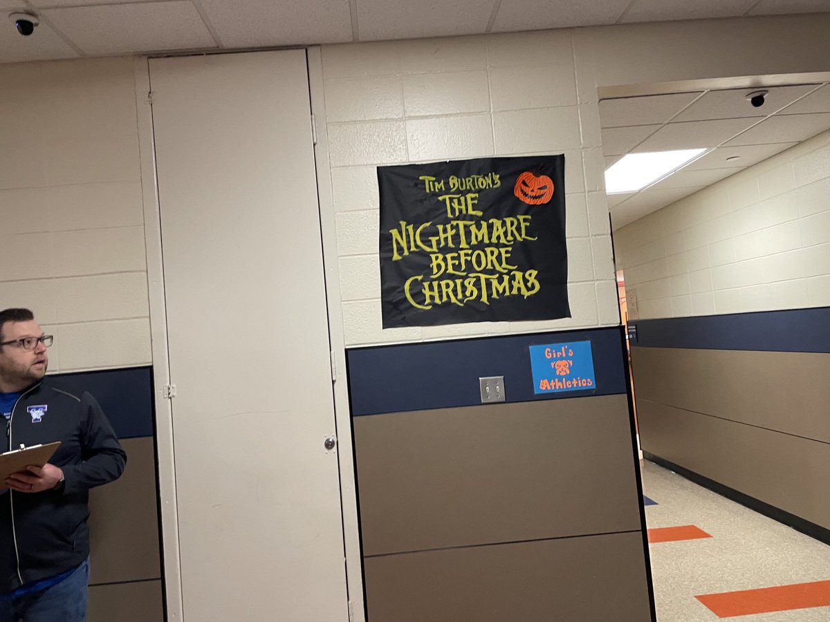 Lisa Adams tweet media