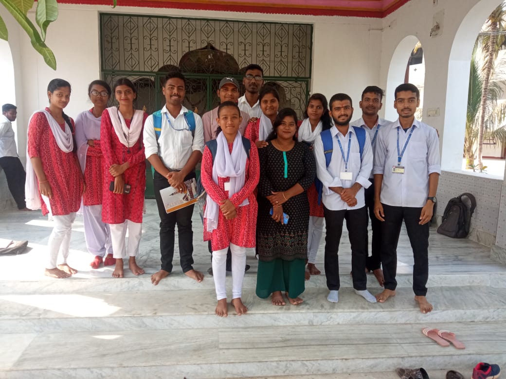 ABVPCuttack's tweet photo. ଉଦୟନାଥସୋୟଂ ଶାସିତ ମହାବିଦ୍ୟାଳୟ ରେ ନୂତନ କ୍ୟାମ୍ପସ ୟୁନିଟ କାର୍ଯ୍ୟକାରିଣୀ ଗଠନ ହୋଇଯାଇଛି। କ୍ୟାମ୍ପସ ୟୁନିଟର ସଭାପତି ଭାବେ ଛାତ୍ର ନେତା ସମିଥଅରୁନବ ସ୍ବାଇଁ ଏବଂ ସମ୍ପାଦକ ଭାବେ ଶୁଭସ୍ମିତା ଭୋଇ ଦାୟିତ୍ଵ ଗ୍ରହଣ କରିଛନ୍ତି।
#ABVPCuttack
#ABVPOdisha https://t.co/fhQuGoWhH9