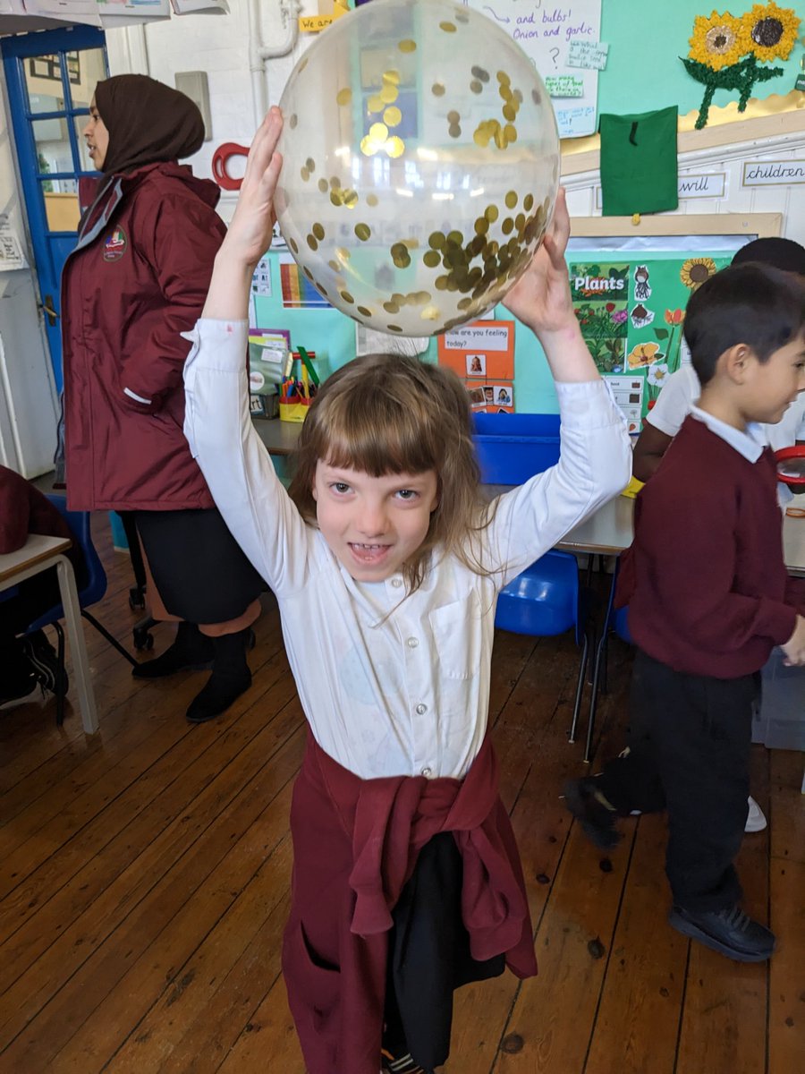 Science at Sandringham (@sandpriscience) on Twitter photo Thank you so much <a href="/LeemaJabbar/">leema jabbar</a> for a brilliant workshop all about hair, and reading Hana and the Hairy Bod Rapper to us. Y2 loved it and learned a lot! @SandringhamE7 <a href="/kulvinderj/">Kulvinder Kaur Johal FCCT CSciTeach</a> <a href="/ideasfoundation/">Ideas Foundation</a> <a href="/PanteneUK/">PanteneUK</a> #PriSci #WeAreScientists Thank you so much <a href="/LeemaJabbar/">leema jabbar</a> for a brilliant workshop all about hair, and reading Hana and the Hairy Bod Rapper to us. Y2 loved it and learned a lot! @SandringhamE7 <a href="/kulvinderj/">Kulvinder Kaur Johal FCCT CSciTeach</a> <a href="/ideasfoundation/">Ideas Foundation</a> <a href="/PanteneUK/">PanteneUK</a> #PriSci #WeAreScientists