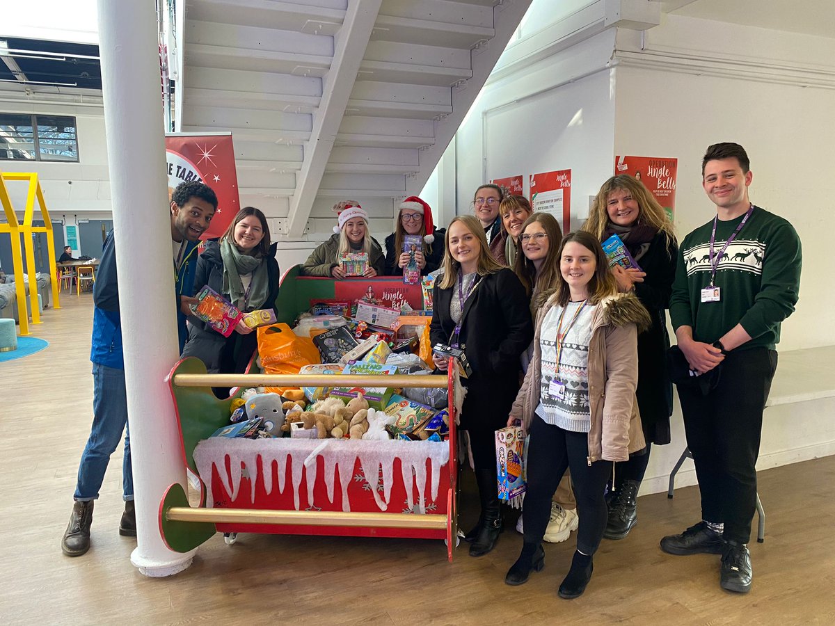 Ellie Southern (@lsu_action) on Twitter photo A huge thank you to the School and Liaison Team from <a href="/lborouniversity/">Loughborough University</a> who donated lots of presents to #OperationJingleBells this morning, instead of doing their usual Secret Santa. Their kindness will spread a lot of joy this Christmas💜🎁 A huge thank you to the School and Liaison Team from <a href="/lborouniversity/">Loughborough University</a> who donated lots of presents to #OperationJingleBells this morning, instead of doing their usual Secret Santa. Their kindness will spread a lot of joy this Christmas💜🎁