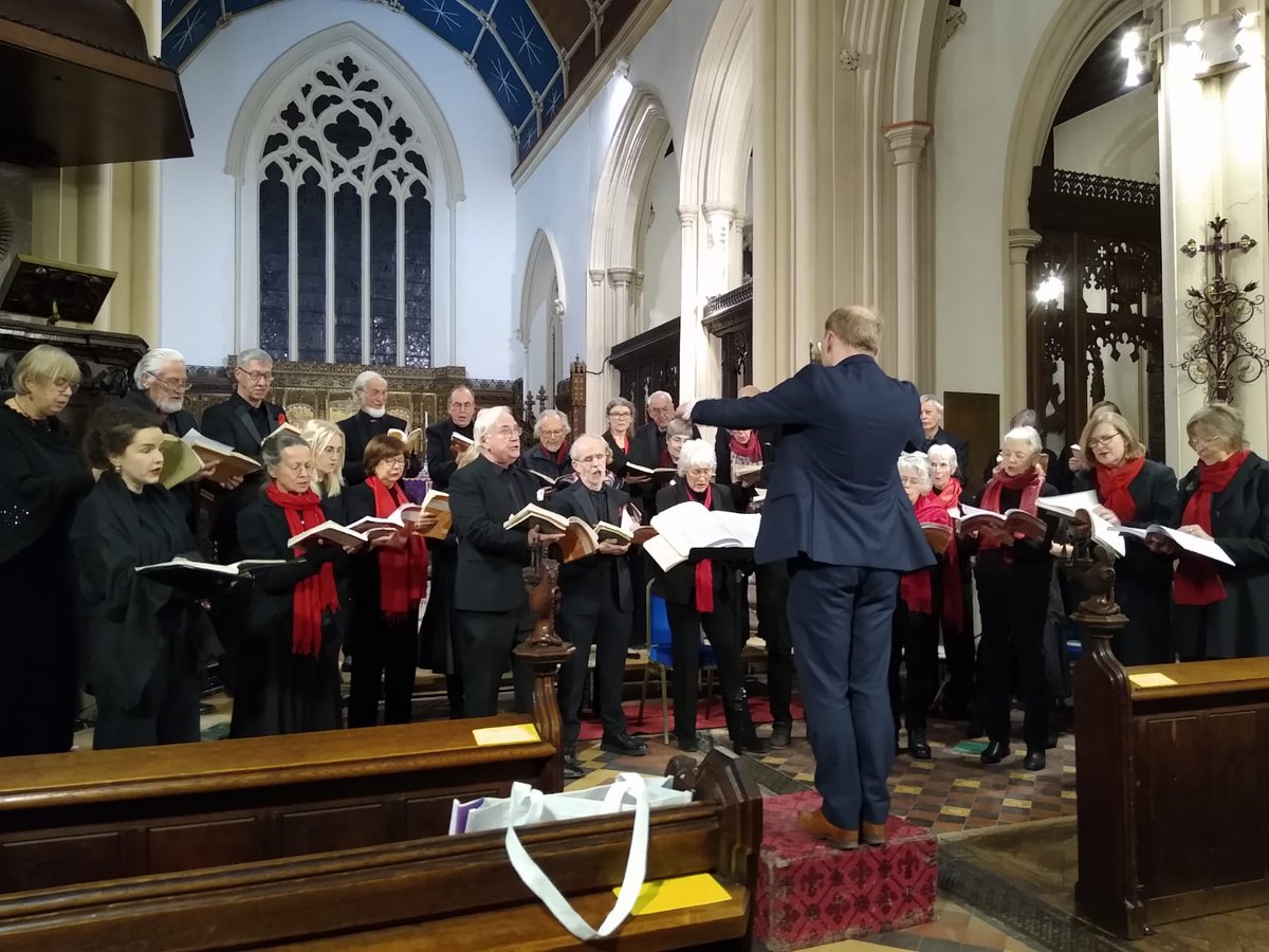 ICC rounded off a successful term with a concert of Christmas Crackers, the conducting shared between MD Benedict Collins Rice and his assistant William Baldry. Looking forward to Bach's St John Passion next term!