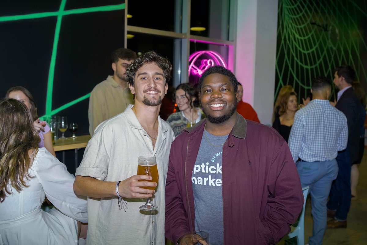 We had a fantastic time kicking off the holiday season with our friends and family!