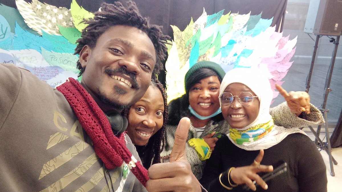 Le sommet des jeunes en amont de la #COP15 s’est déroulé à Montréal a accueillir les 5 et 6 décembre 2022 environ 300 jeunes venant du monde entier dont plusieurs jeunes du Bénin dont <a href="/rabilebon/">Rabi Mars-Ares Von K.</a> <a href="/missclimat/">ADAMOU Maïmouna #COP30</a>

#CBDCOP15 #YouthSummit #Biodiversité