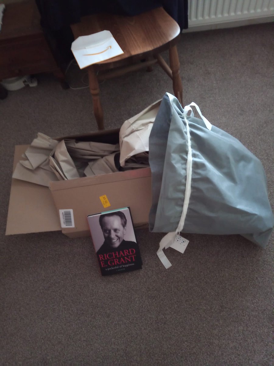 paula barras tweet media