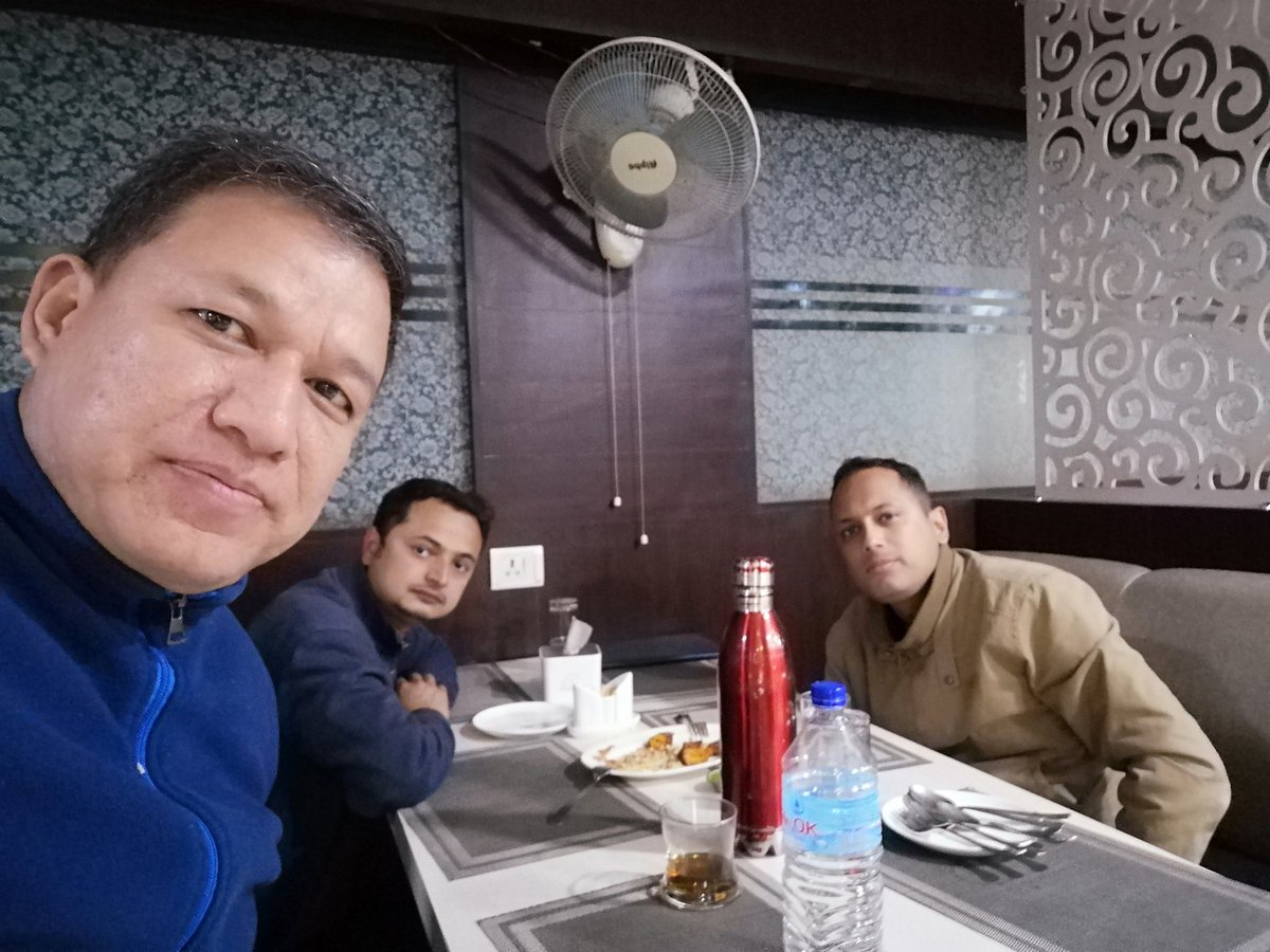 raazesskc's tweet photo. Old friends Jam up!!! https://t.co/j22sfWFtLQ