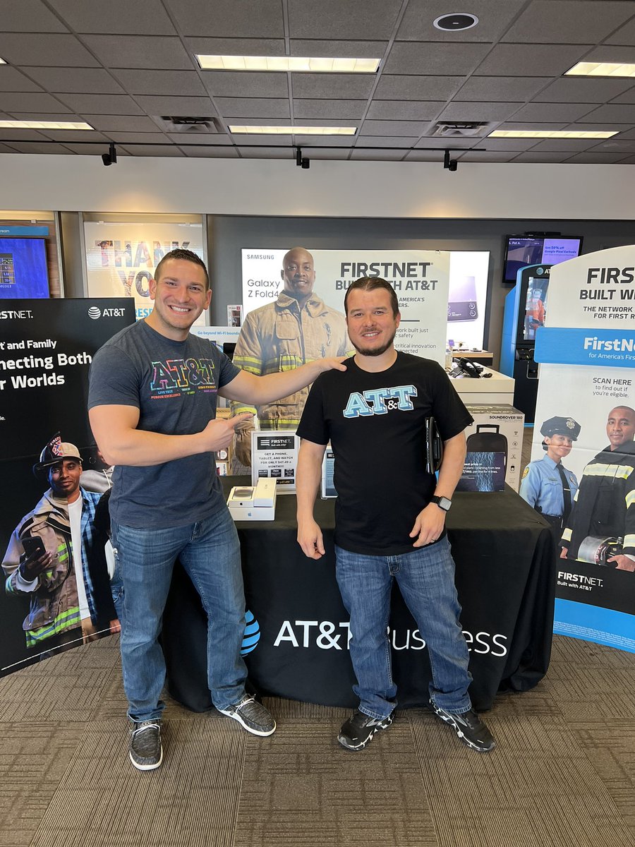 Kyle Ward (@attkyleward1) on Twitter photo Eloy The Machine getting his last FN GA he needed to get expert for the year!! #firstnet #att <a href="/Resqme63/">Rick Evans</a> <a href="/NTX_Market/">The NTX Market</a> @KrisLogueWTX <a href="/CC034E/">Cory Cullers</a> Eloy The Machine getting his last FN GA he needed to get expert for the year!! #firstnet #att <a href="/Resqme63/">Rick Evans</a> <a href="/NTX_Market/">The NTX Market</a> @KrisLogueWTX <a href="/CC034E/">Cory Cullers</a>