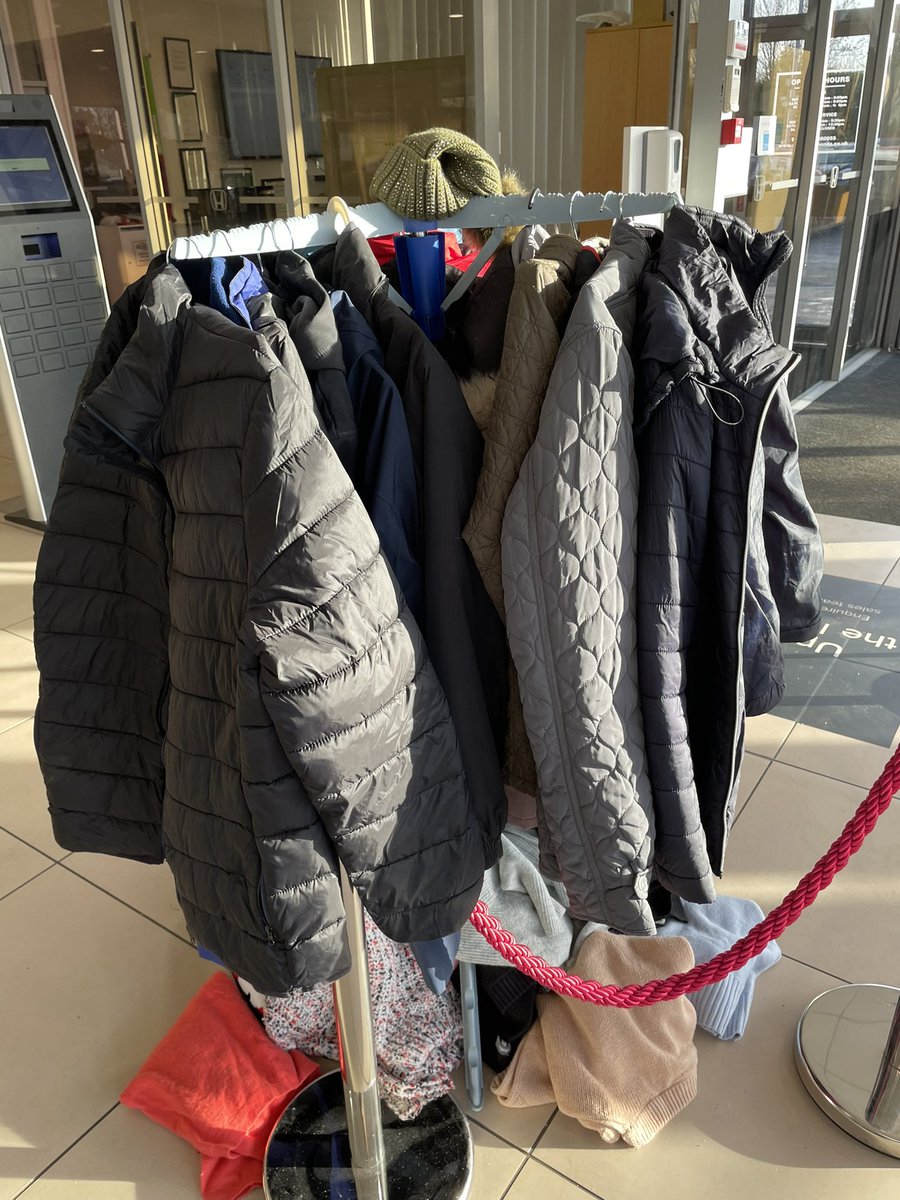 VertuHondaDon's tweet photo. 🎄HONDA HELP THE HOMELESS 🎄

We decided to have a Xmas jumper day for the ACTION FOR HOMELSS &amp;NEEDY IN DONCASTER we gathered 13 winter coats and 15 winter jumpers and raised £125.00 a job well done ,supported by the whole team🎅🎄⛄️@vertumotorsCEO @Honda_UK @DoncasterKnight https://t.co/6dC1oq0gby
