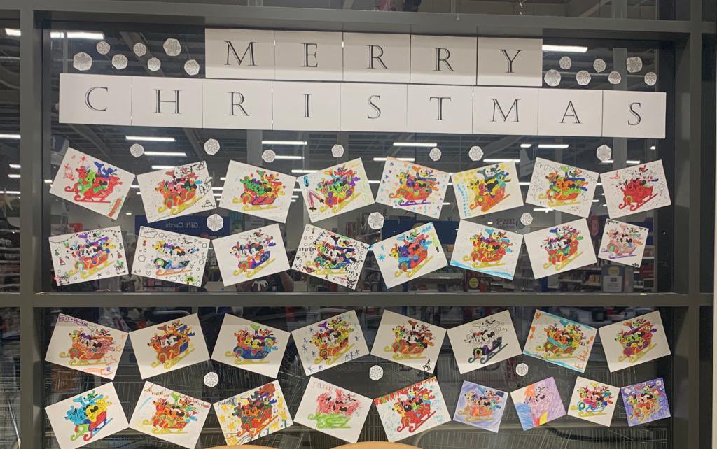 ccgemma2's tweet image. A special thanks to Chesterton CE Primary school for taking part in a colouring event for our window display. Merry Christmas from everyone at @BicesterTesco. @tesconews @BicesterCommun @AKurtova #christmasattesco