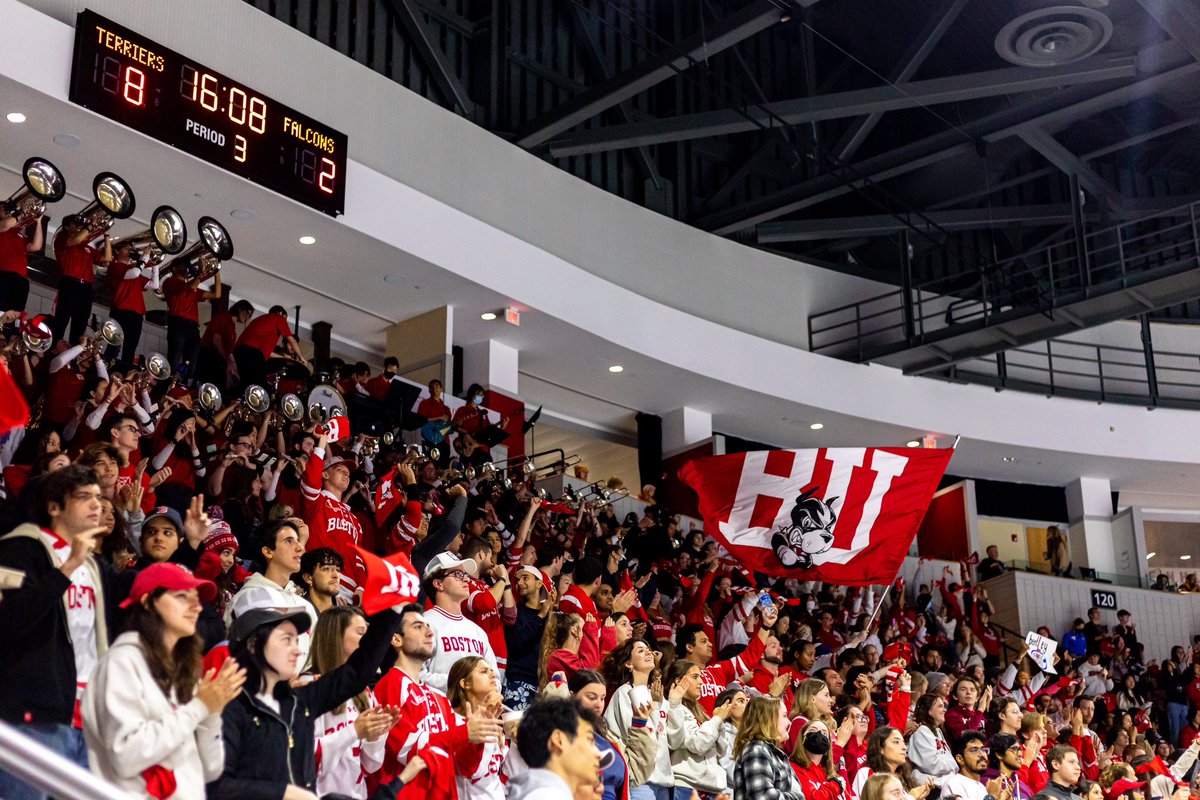 BU Men's Hockey tweet media