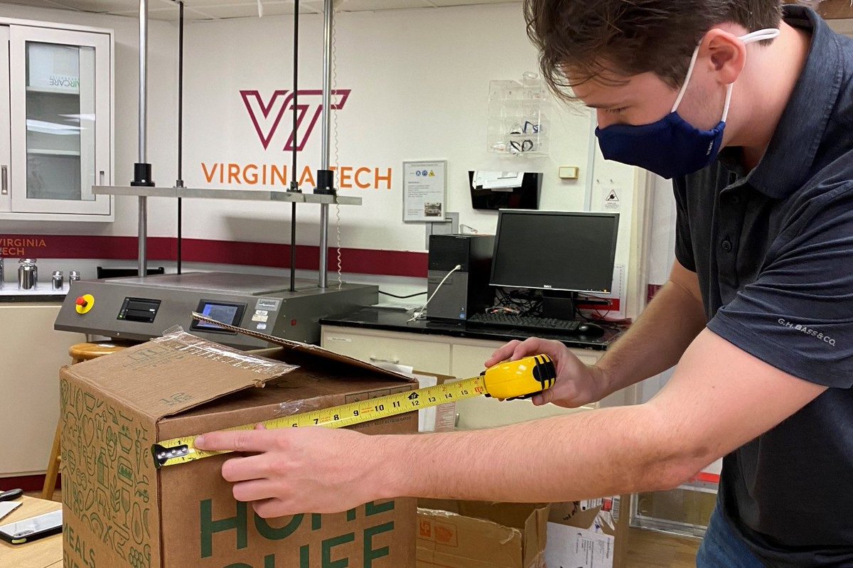 CPULD's tweet photo. A partner company of CPULD recently sponsored a project to investigate multiple major meal kit companies to assess their packaging in terms of effectiveness and sustainability. https://t.co/8x74QIayWu
#vt #palletlife # #CPULD #handsonhokies #CPULDNews https://t.co/cBbESE1Fxn