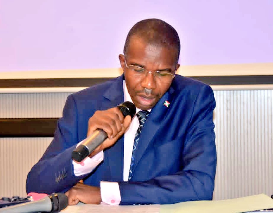 RTNBurundi's tweet photo. Cette réunion de redynamisation du Groupe Sectoriel Agriculture et Développement rural(#GSADR) est très bénéfique pour le pays étant donné ce groupe constitue un cadre de coordination et d’échange permettant une synergie pour plus d’impacts dans leurs interventions. https://t.co/T06ngsQGWg