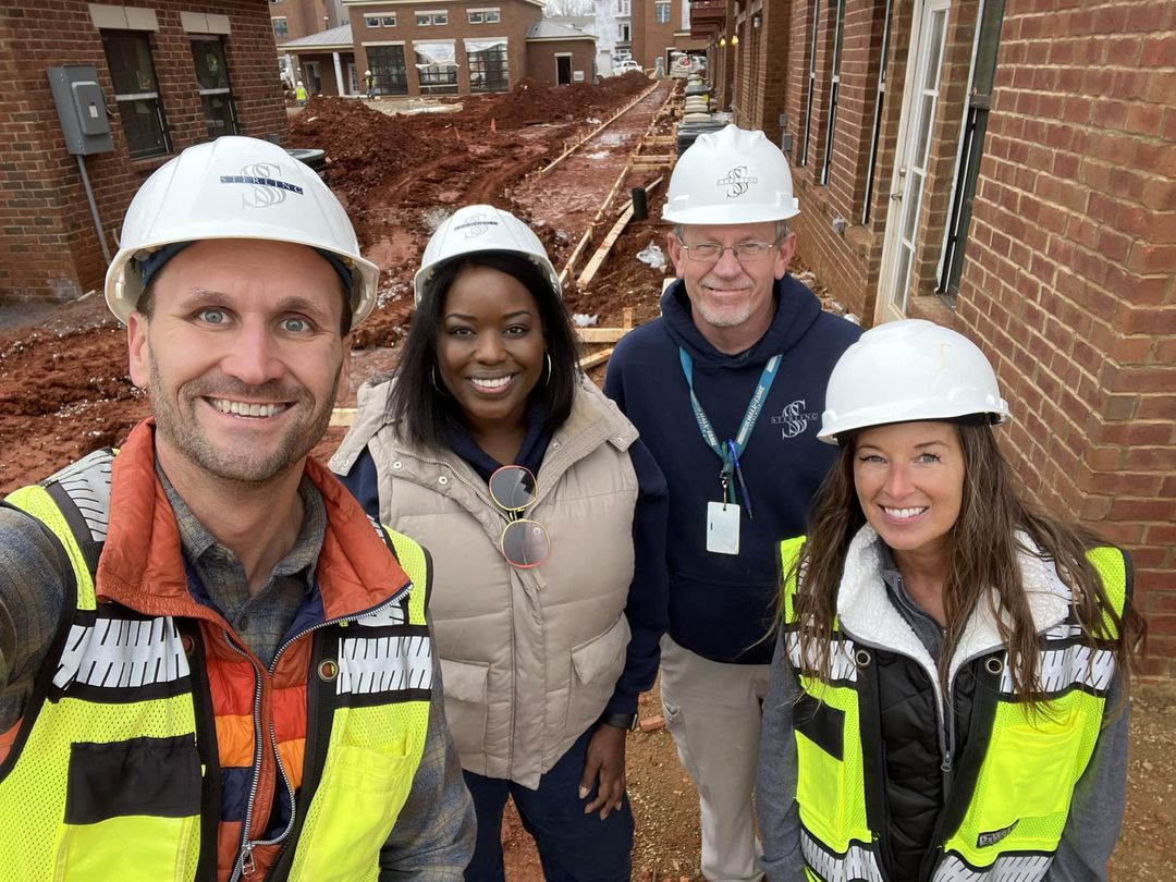 TheSterlingGrp's tweet photo. #Awaiting Argento at Oakland Springs! Sterling's Jonathan, Jana, Craig, and Amber on site! https://t.co/vFCOibslvM