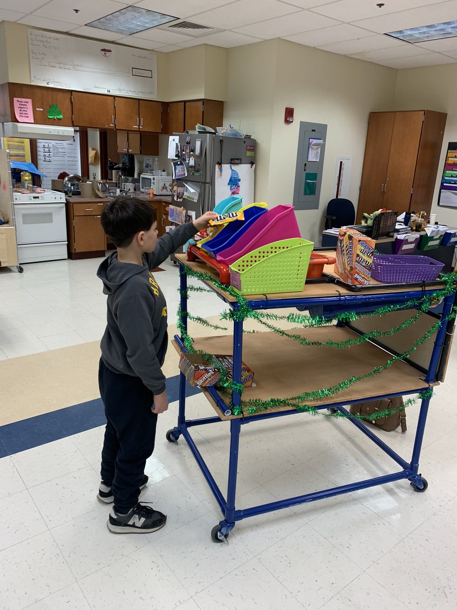 Organizing the Woot Woot cart items for Monday deliveries here <a href="/wmsnatick/">Wilson Middle School</a> #wilsonunited