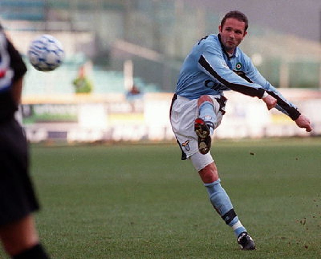 GiampiBo's tweet photo. Ciao #SinisaMihajlovic 
Tutti gli abbiamo voluto bene
Campione nella vita e nello sport. https://t.co/TmMKrfYld4