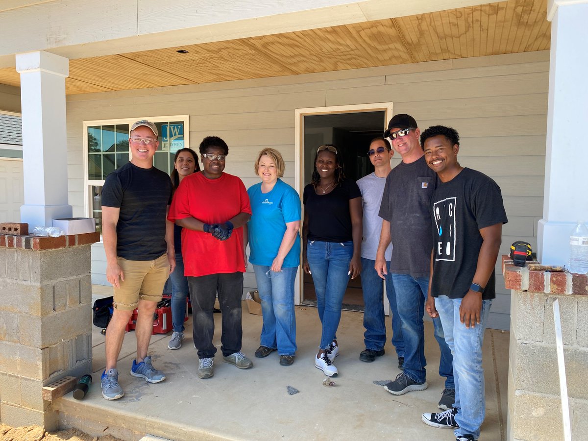 HomeTeamPestDefense tweet media