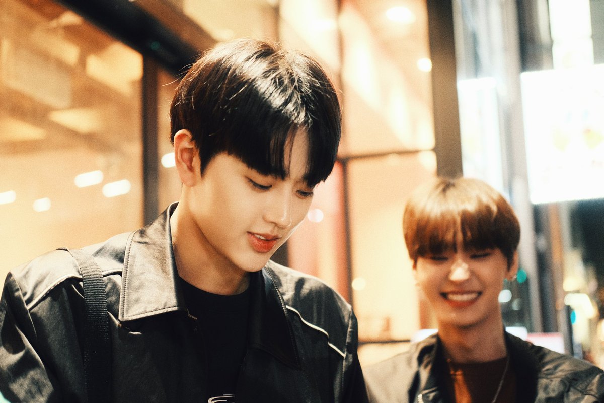 taechan_tpst's tweet photo. ㅜㅜ cute.

#tpst #tempest #템페스트 #eunchan #taerae #은찬 #태래 #taechan #euntae https://t.co/JQd5Ppuk1C