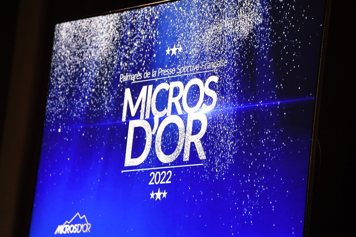 podiio_'s tweet image. En 2021, @podiio_ décrochait le Micro d'or de la catégorie "digital" pour "Onde de choc" 🏆
En 2022, @podiio_ a enregistré le podcast officiel des @microsdor, à écouter prochainement 🎙
Trois jours formidables passés à Morzine !
