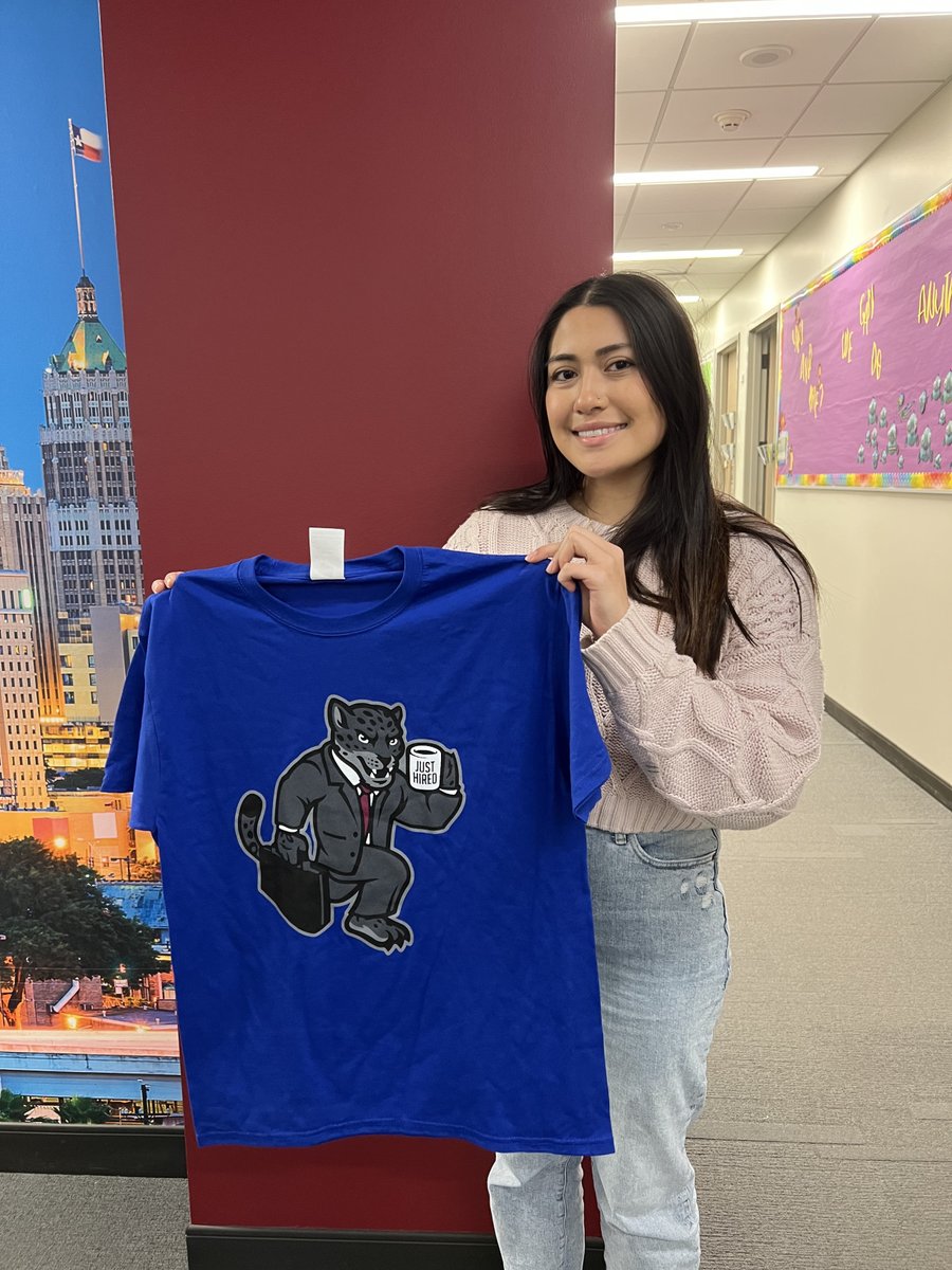 TAMUSAMays's tweet photo. Congratulations to Karen Anahi Yanez for receiving an internship position as a Store Operations Management at H-E-B. We wish you the best in your internship! 🥳#BlueShirtSuccess https://t.co/V5o4PjA4G9