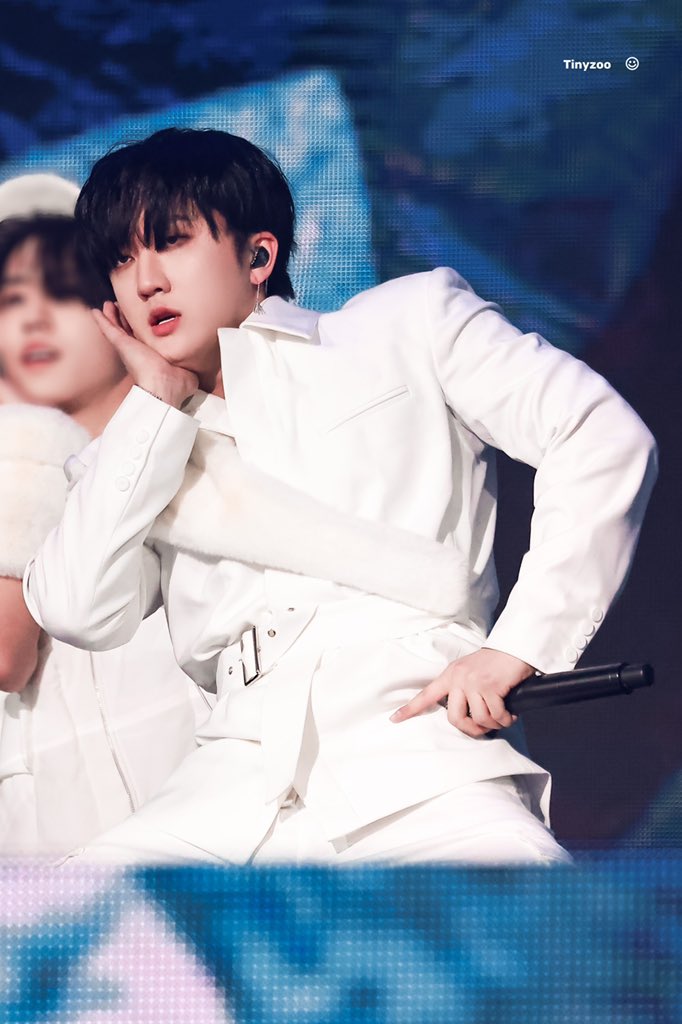 skzzoozoo's tweet photo. 221216
🐷🐰HD

#StrayKids  #Changbin 
#스트레이키즈  #창빈 https://t.co/FTNeuyn7XG